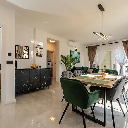 La E Bella Apartment *